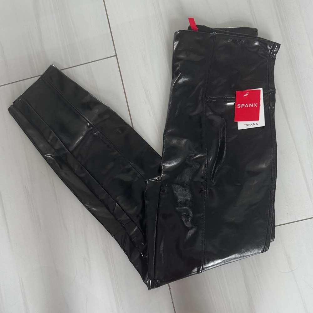 Brand new SPANX Shiny Black faux leather Leggings